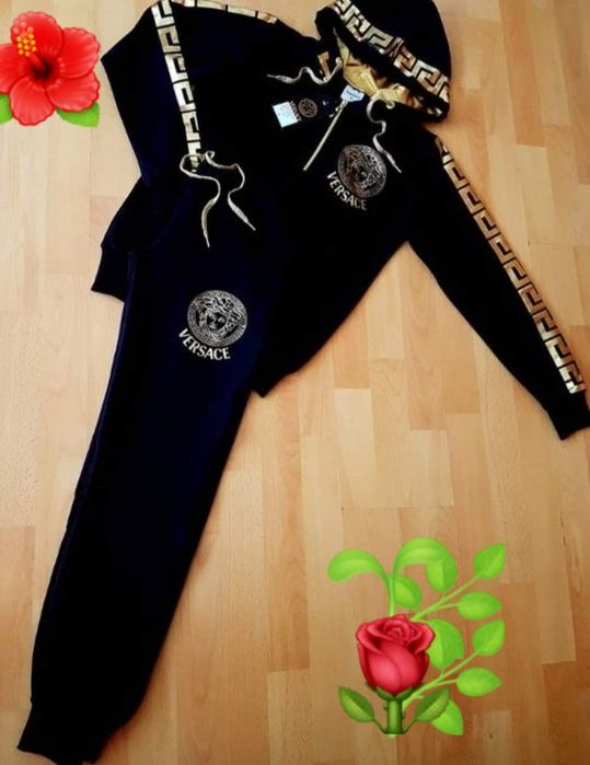 Trening Versace, super model, pantaloni conici, buzunare laterale,sac