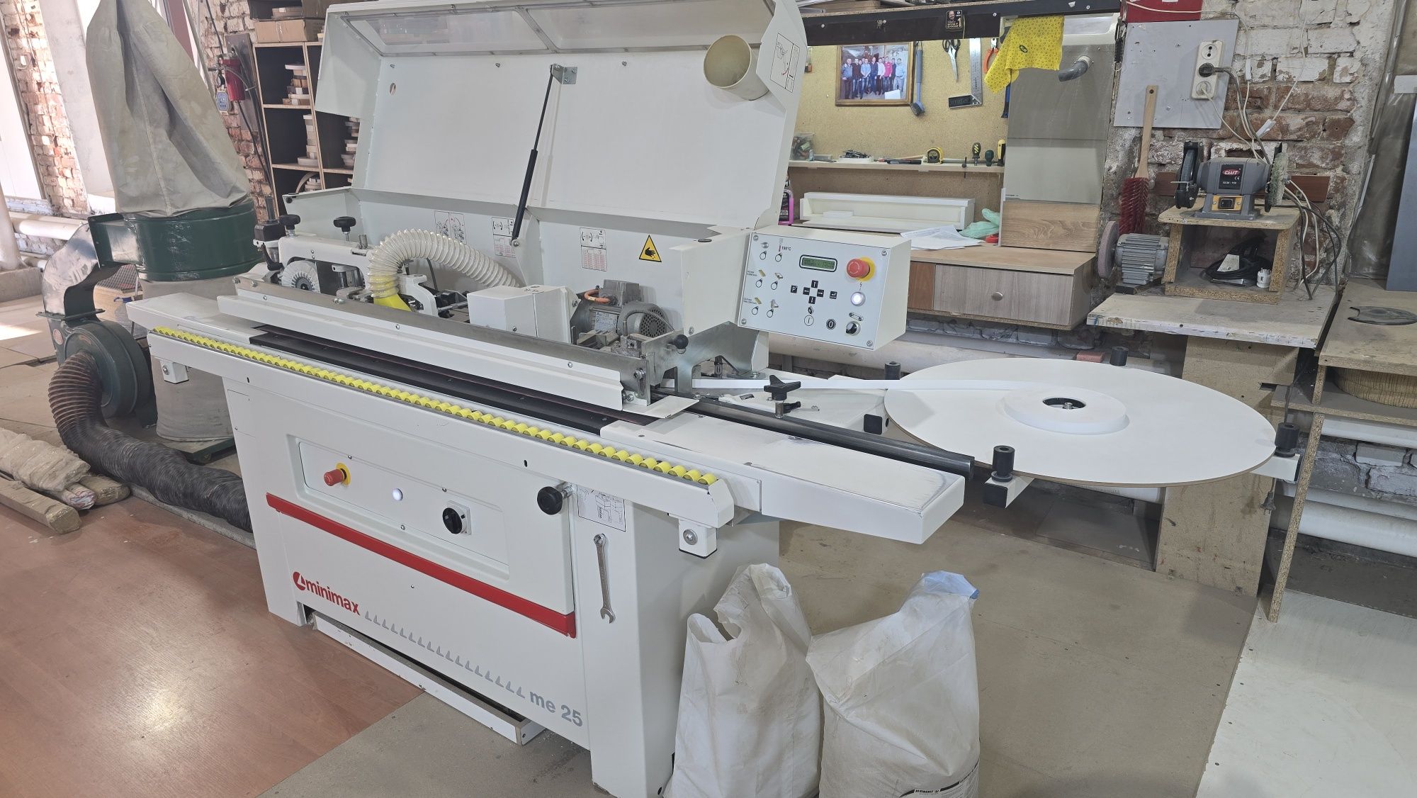 Кромочный станок SCM 25