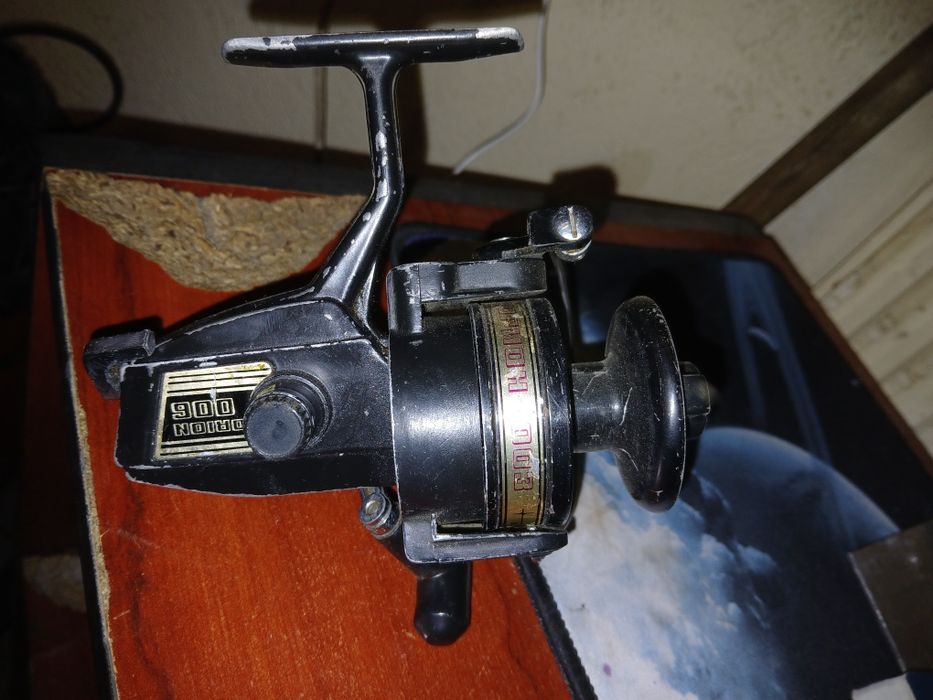 Vând mulinetă veche