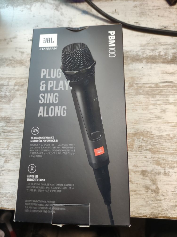 Microfon dinamic karaoke JBL PBM100, cu fir, 3.1m, negru