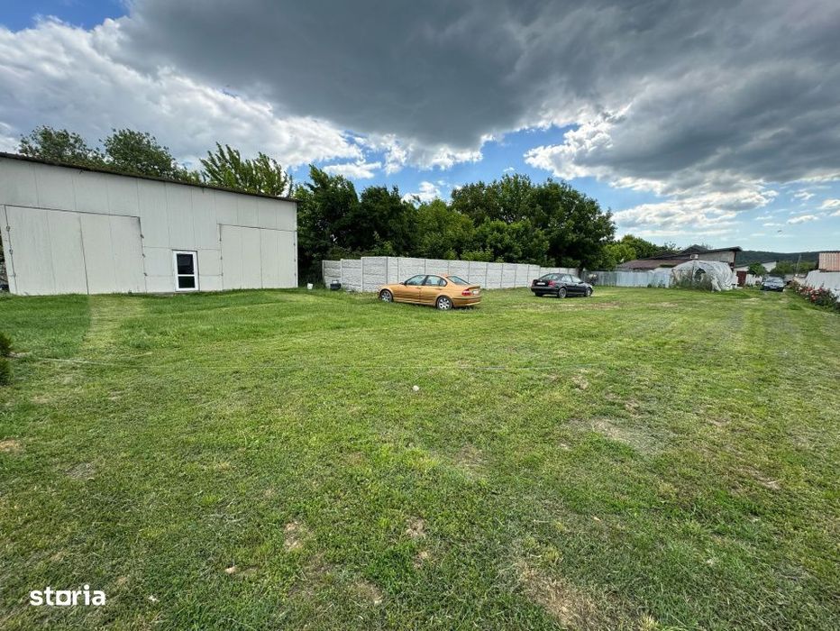 Hala 90mp, teren 300mp, zona Parcul Tineretului