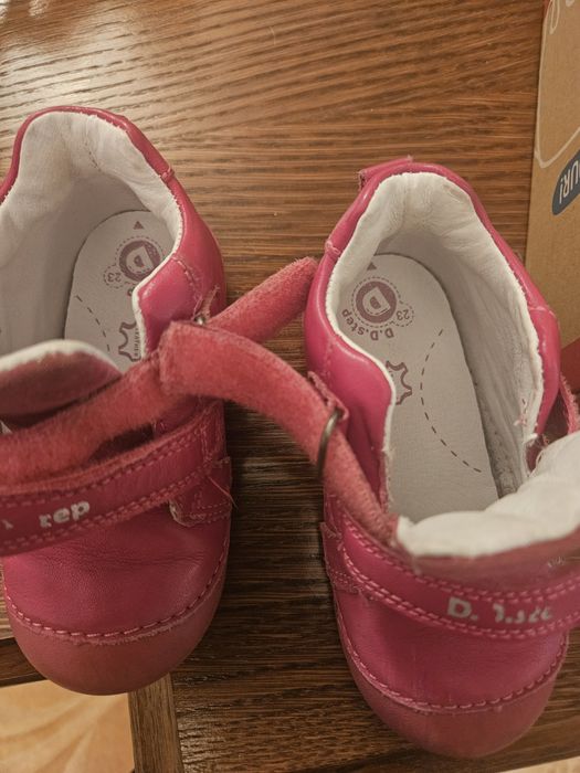 Ghete ghetute fete fetite piele ddstep 23 putin folosite (2-3 ori)