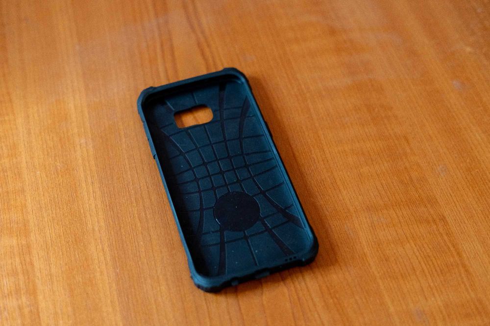 Husa Galaxy S7 Edge (Rezistenta ridicata la cazaturi)