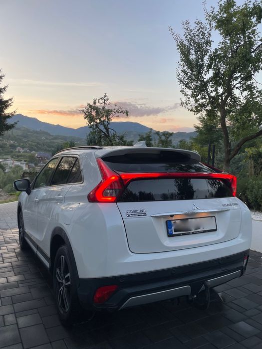 Mitsubishi Eclipse Cross 2018 ca nou full option