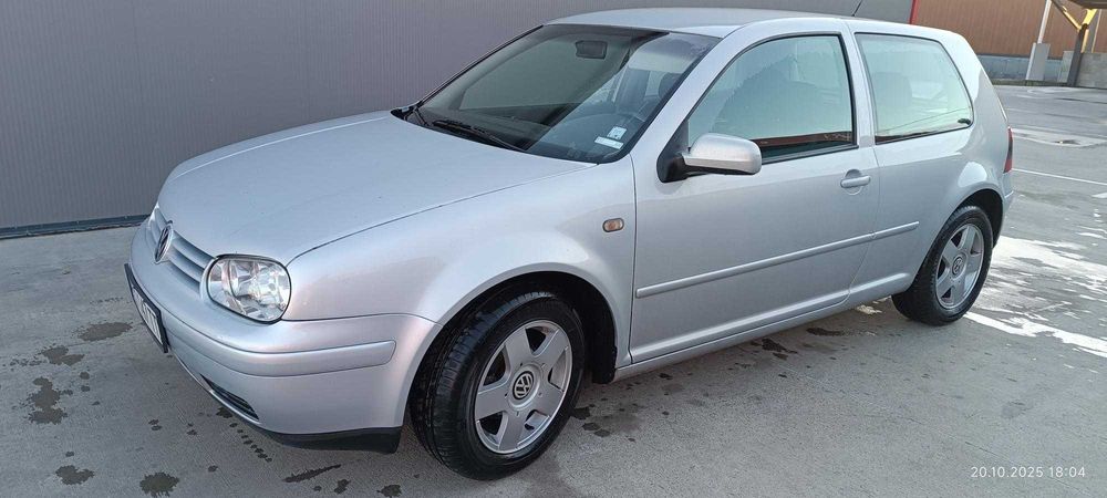 VW GOLF 1.6 Газов инжекцион