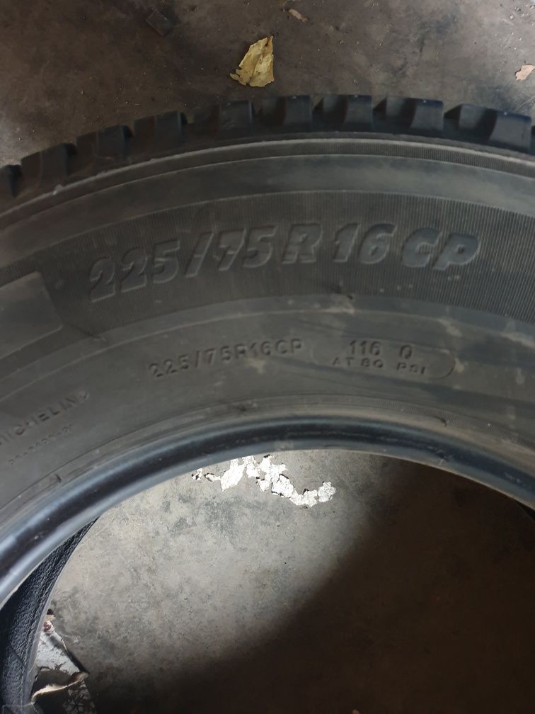 Michelin agility camping 225/75R16 CP