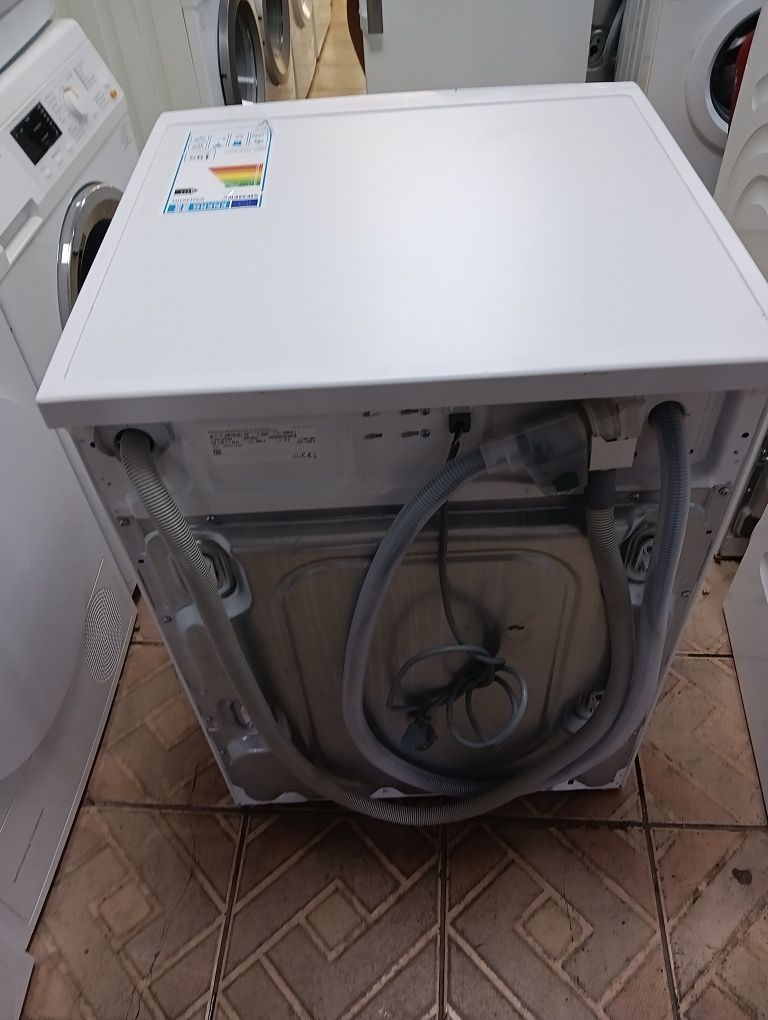 Като нова пералня Сименс Siemens IQ 300 А+++ 8кг 2 години гаранция!