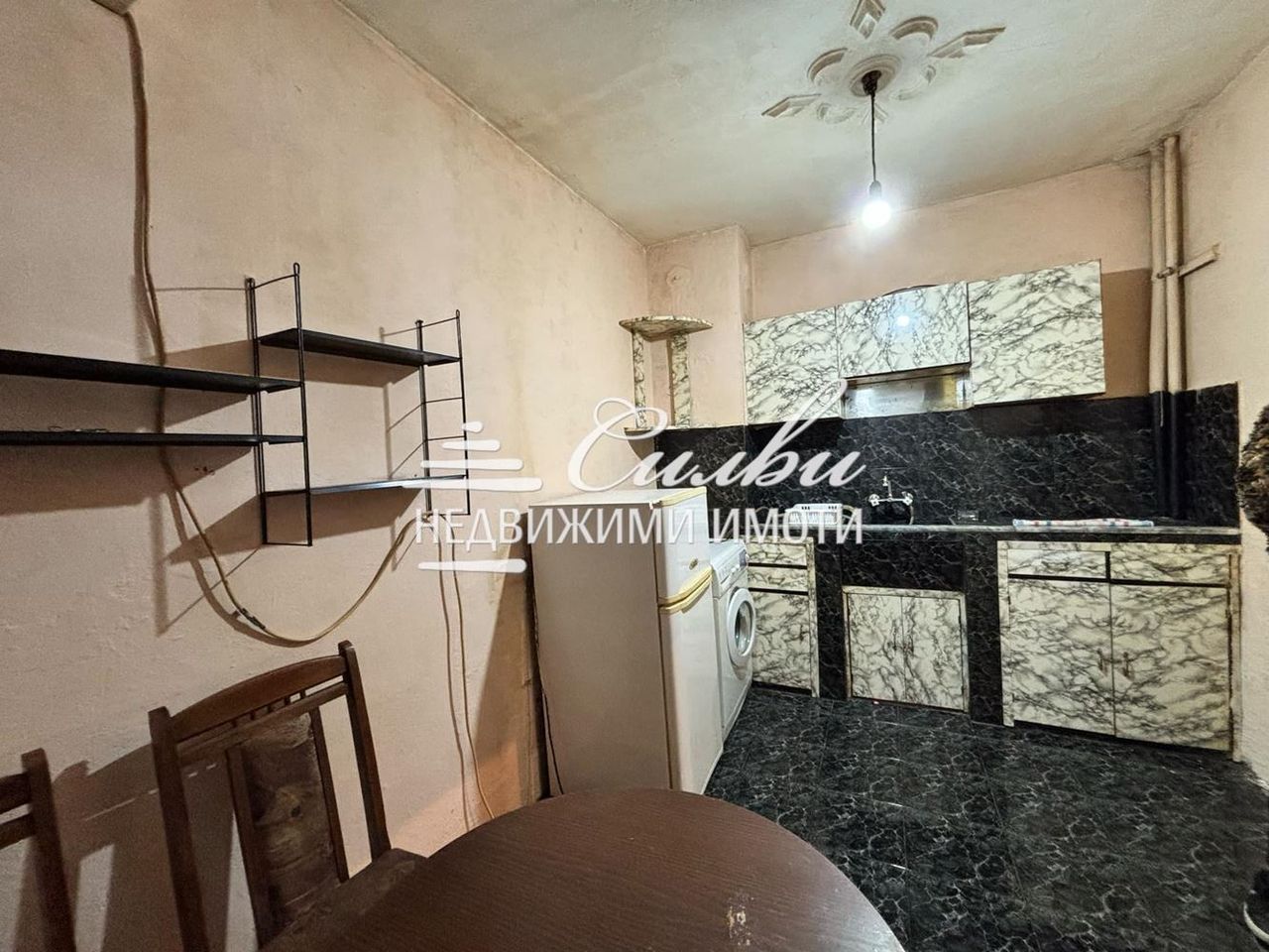 Продава се Тристаен апартамент в Нови пазар - 76 кв.м за 604 €/кв.м - Снимка #4