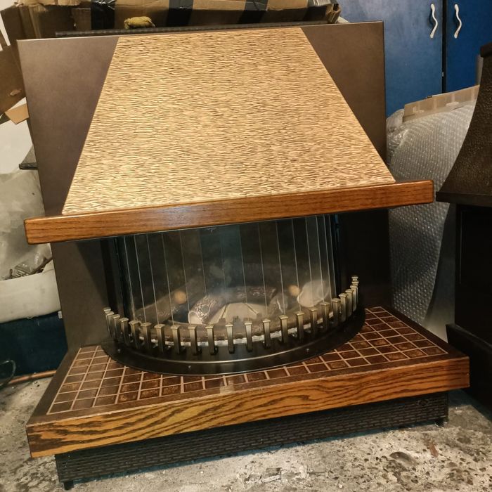 Șeminee soba pe lemne și pe gaz in stare buna de funcționare