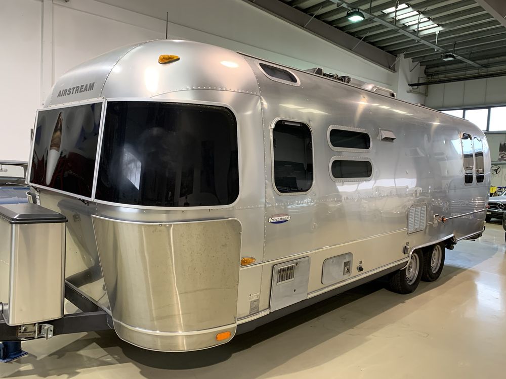 Rulota Airstream 75th Anniversary