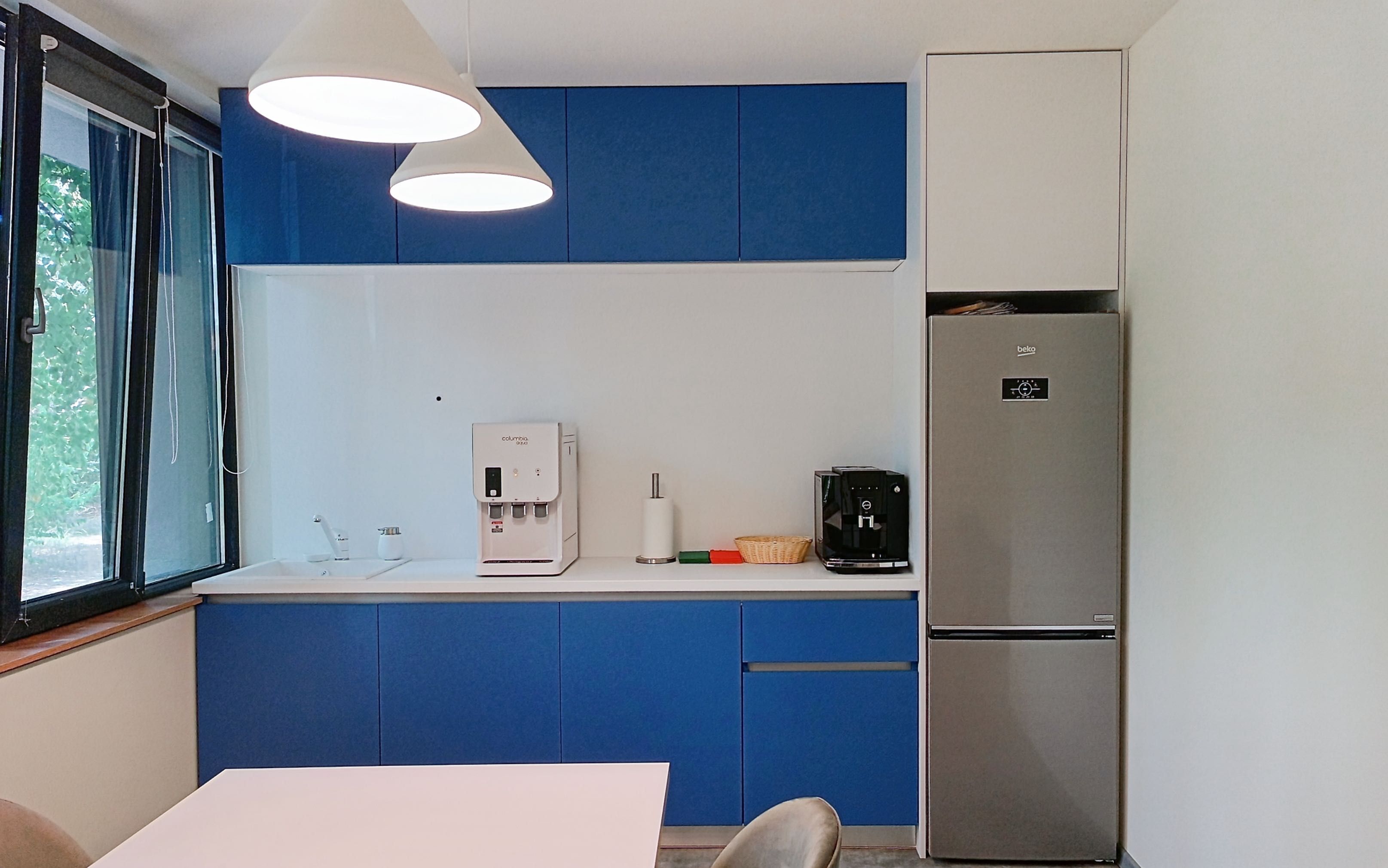 Самостоятелно офис пространство за 3-4 души в Regus Flavia