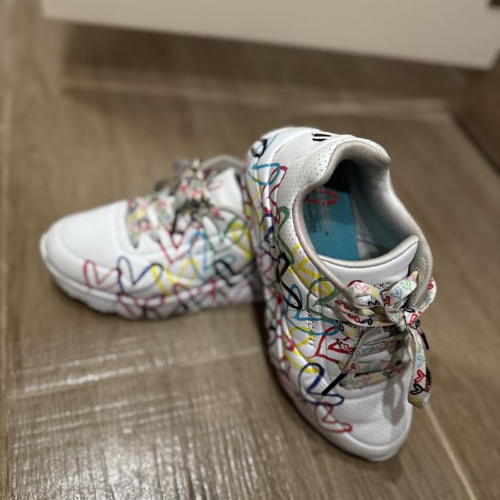 Маратонки зара/адидас/skechers