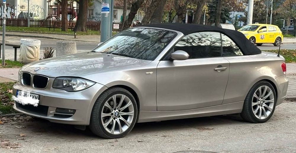 BMW Seria 1  120i Cabrio E88 СПЕШНО