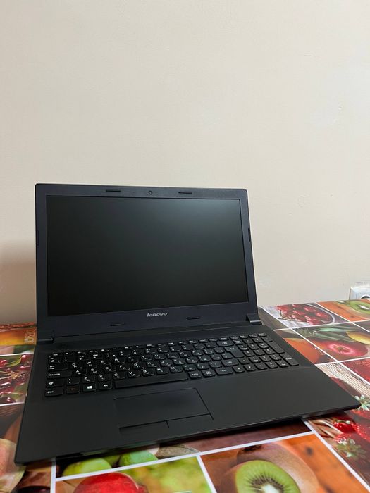 lenovo celeron/DDR3 8GB 128Gb SSD 15,6inch bir qo’l !!!