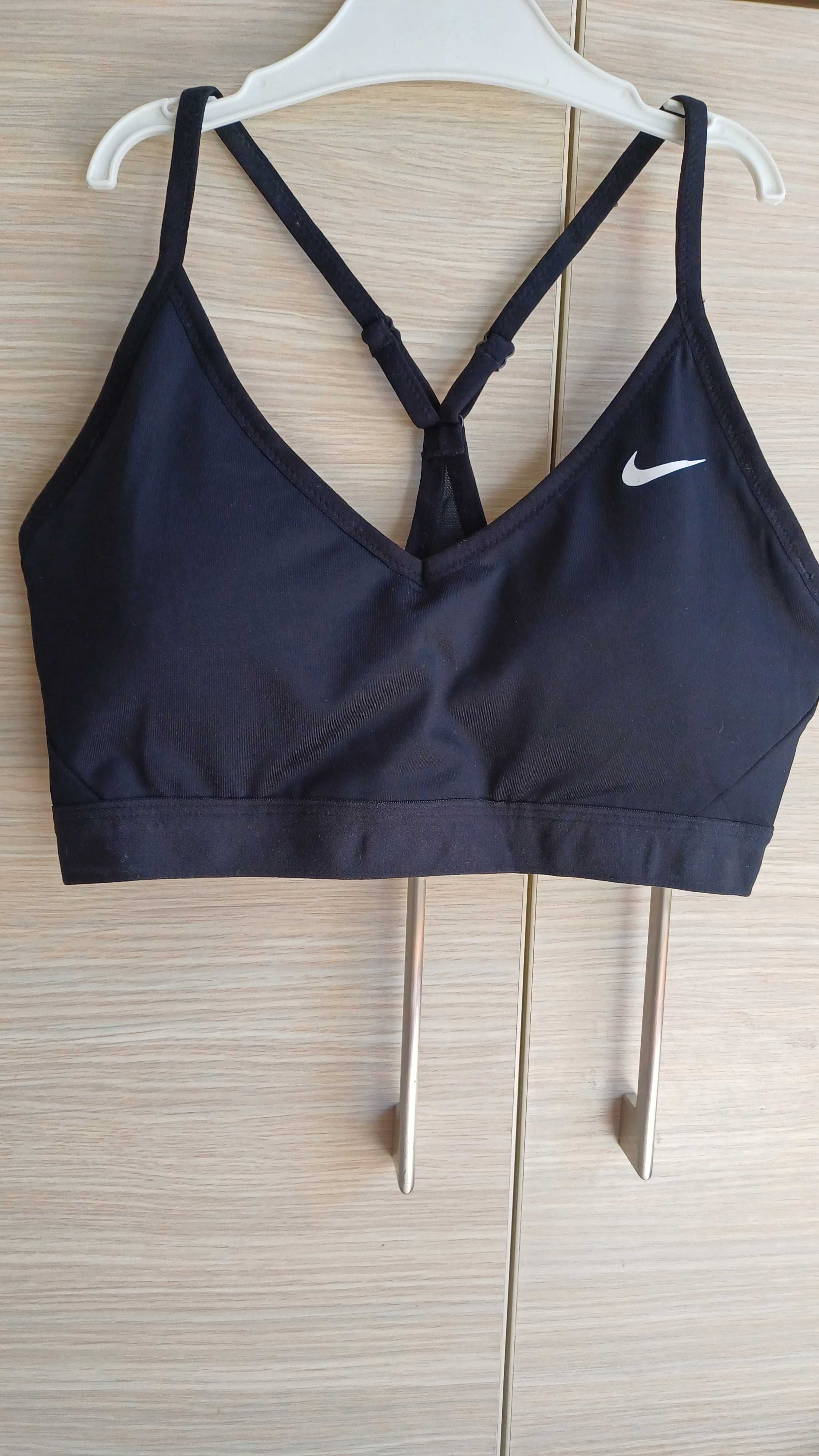 Спортни Бюстиета Nike S