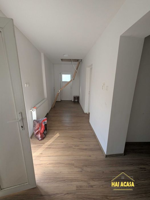 Casa 3 camere in Sat. Apateu
