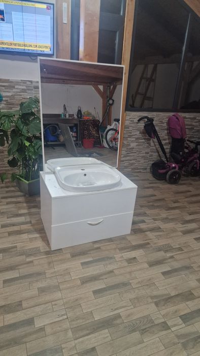 Dulap baie 600 lei ambele