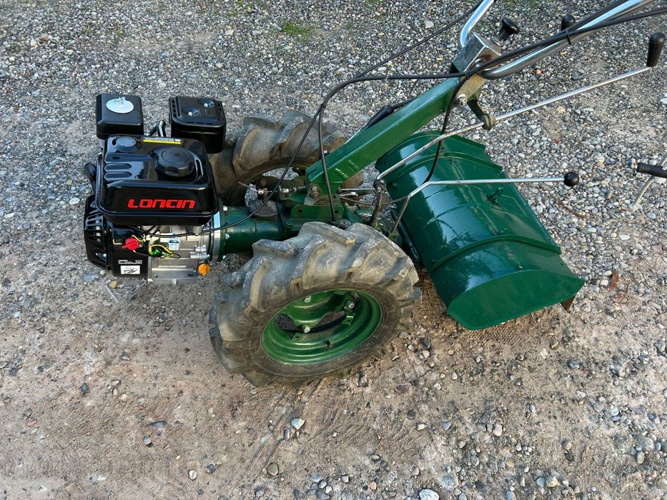 Motocultor cu motorul nou