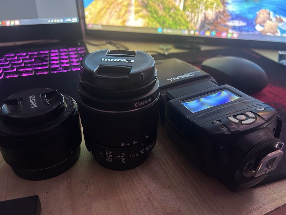 Nikon D5600 + Canon EOS 1300D pachet