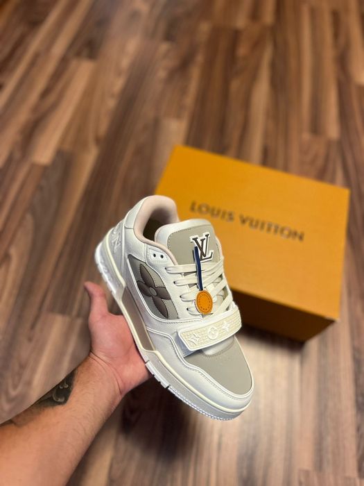 Adidasi Louis Vuitton Trainerss
