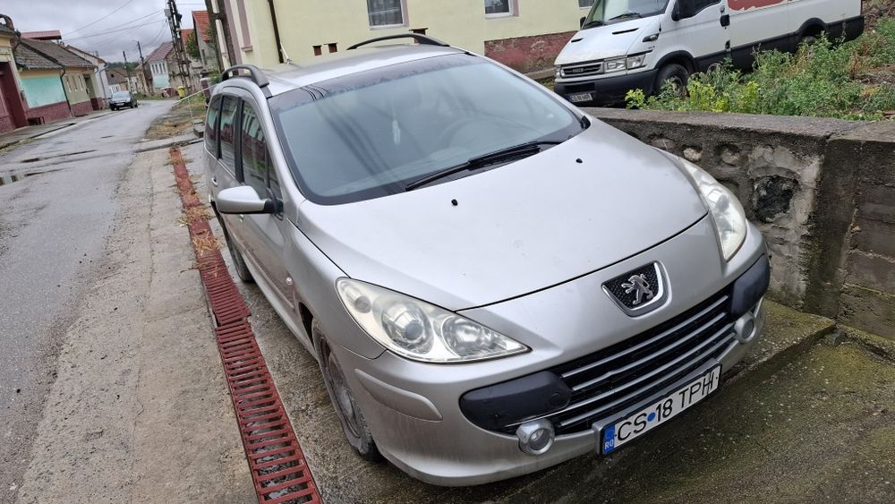 Vând Peugeot 307