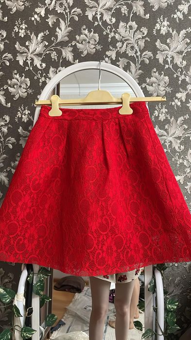 Продам  женскую  ажурную юбку