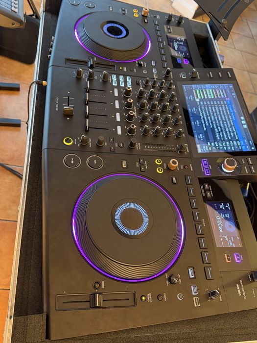 Consola Opus Quad