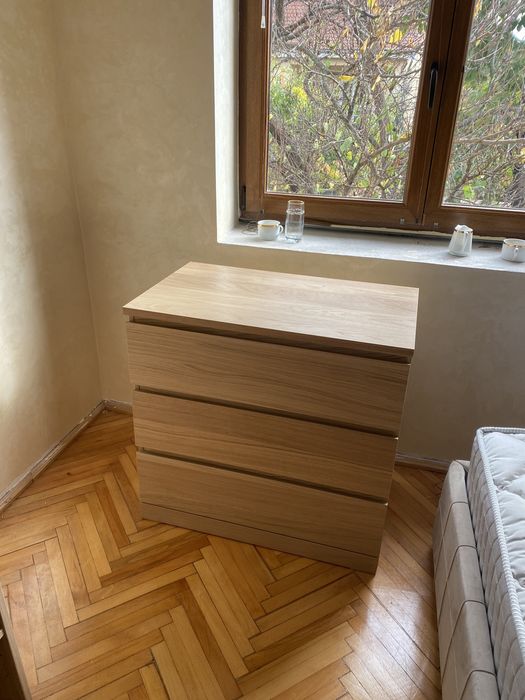 Montam si debarasam mobila. Dulapuri, paturi, bucatarii. La orice etaj