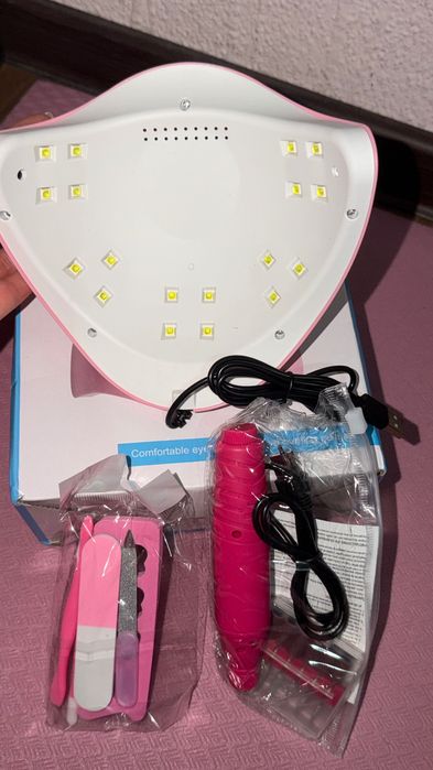 Комплект за гел лак с UV лампа