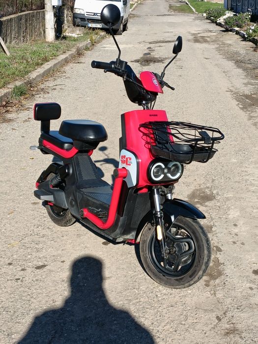 ПРОДАВА СЕ Марка Saige Y9.