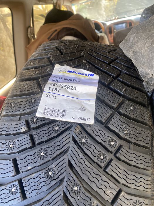Новые Michelin X Ice North 4 Шипованные