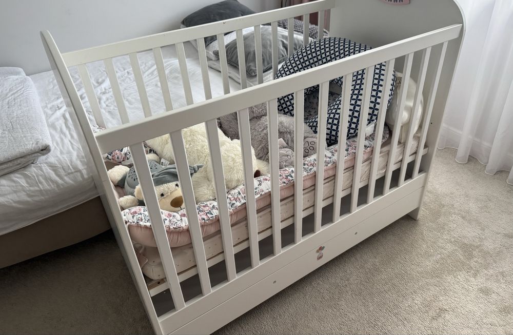 Vand patut lemn 0 - 3 ani alb