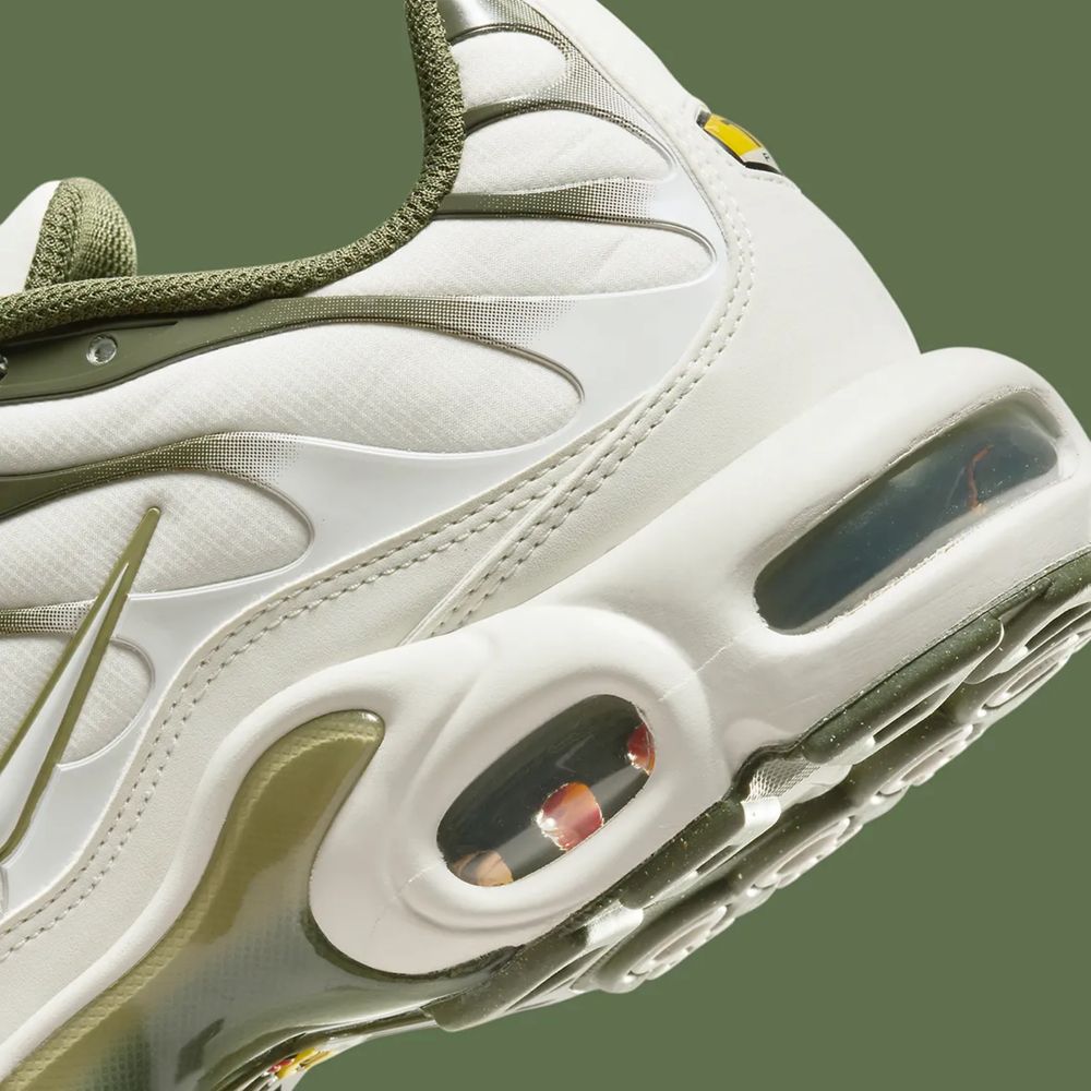 NIKE AIR MAX TN ‘Light Bone / Olive’