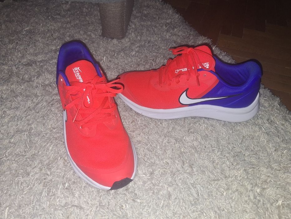 Adidasi  Nike -  produs nou