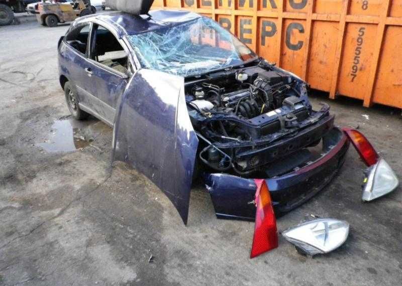 Форд Фокус 1.6 16V / Ford Focus 1.6 16V на части