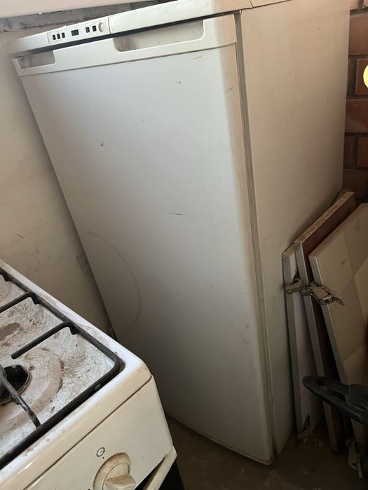 Холодильник б/у