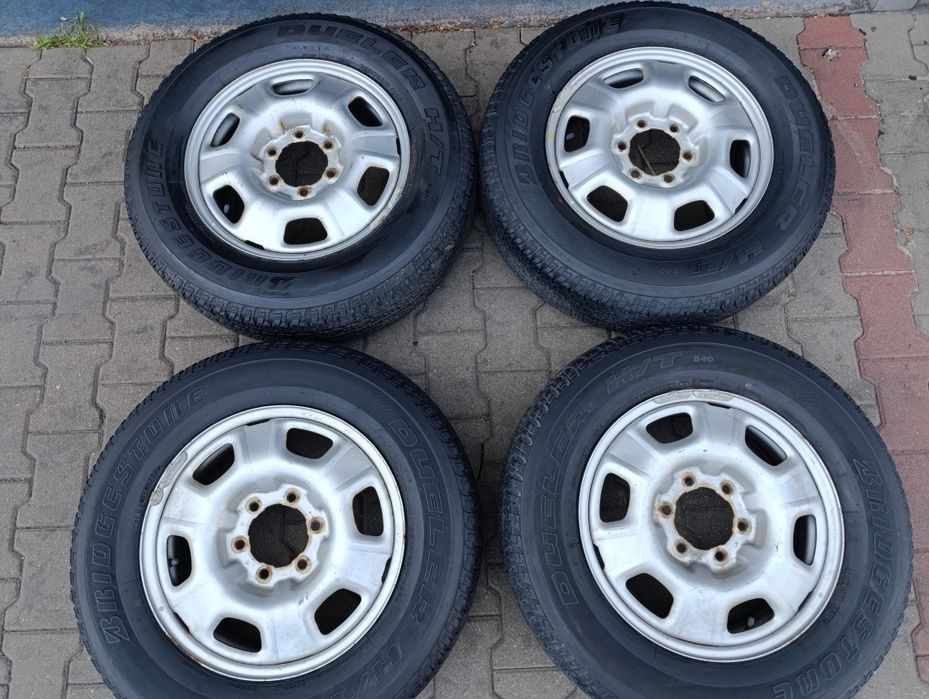 Jante 17'' Toyota Hilux -Land Cruiser cu anvelope Bridgestone H/T
