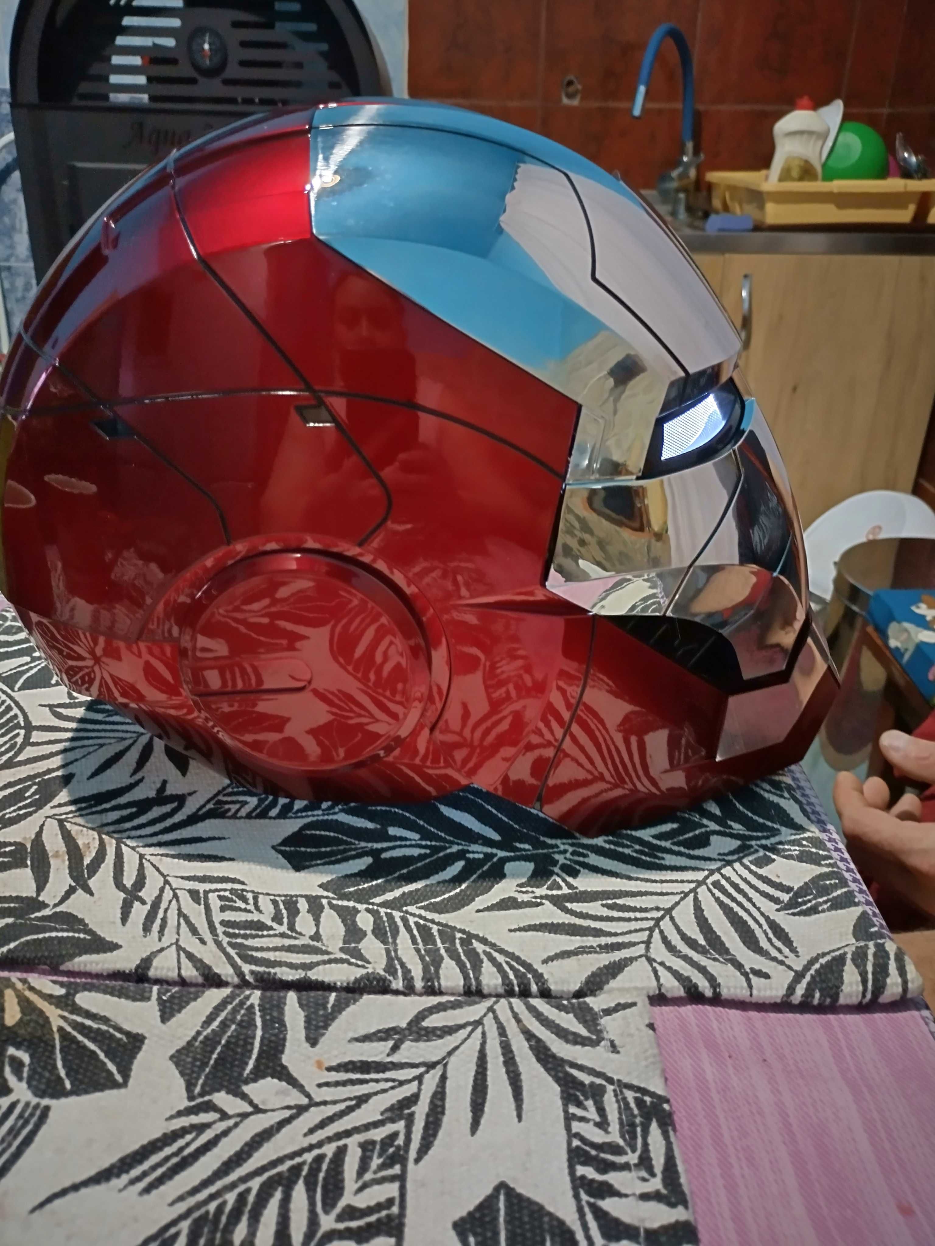 Cască Iron Man de vânzare