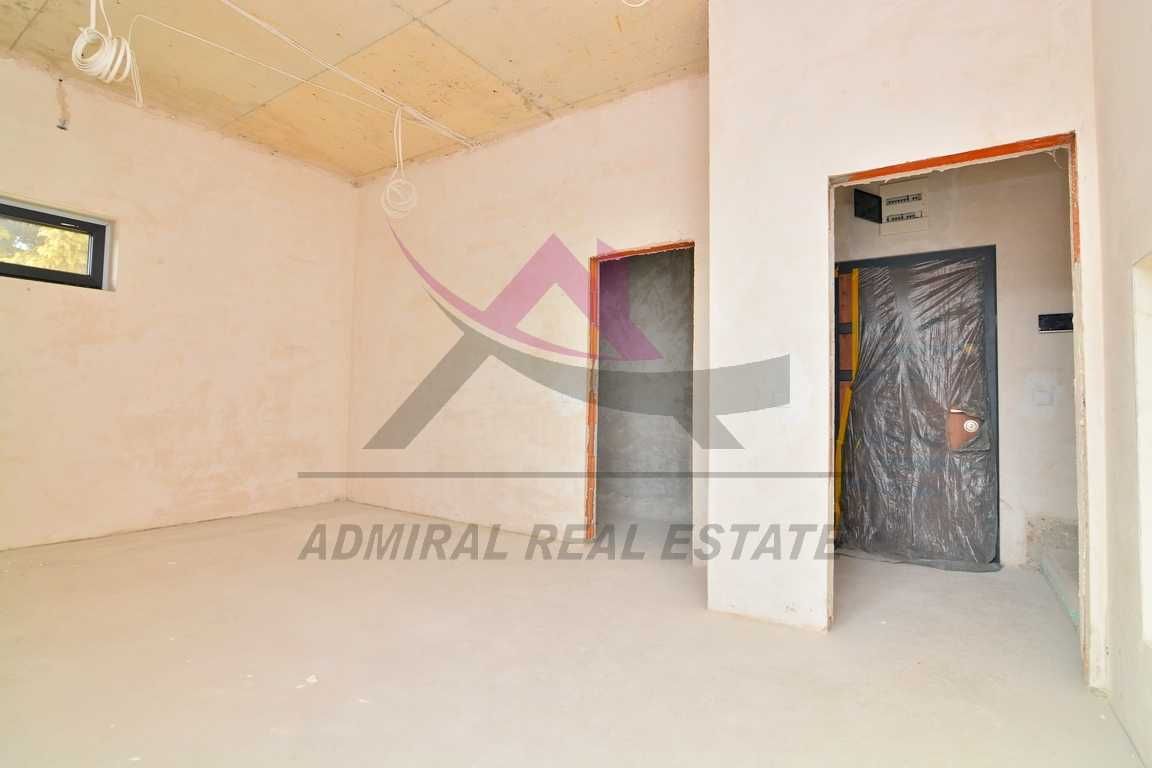 Продава се Четиристаен апартамент в Варна, Бриз - 224 кв.м за 1563 €/кв.м - Снимка #8