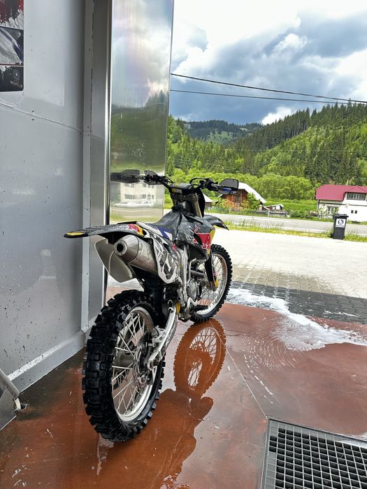 Yamaha YZF 250 4t