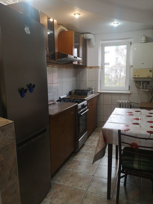 Chirie Ap2 camere mobilat,loc parcare,et1 Piața mică/sc7/parc/Eminescu