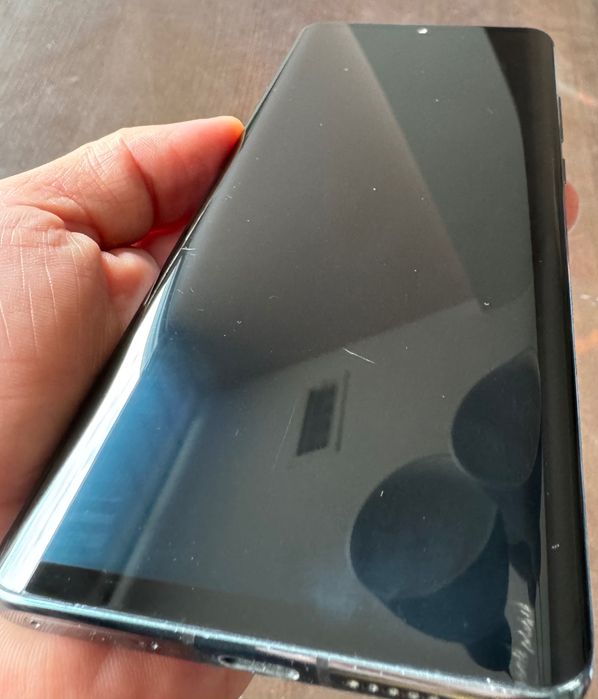 Huawei P30 pro с дефекти
