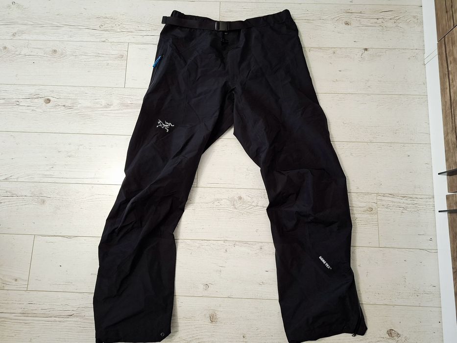 Arc'teryx Gore-tex-Ориг. Дамски панталон Нов!!!