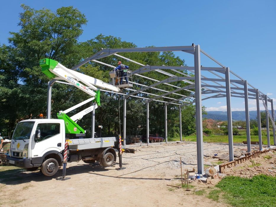 Vand structura metalica