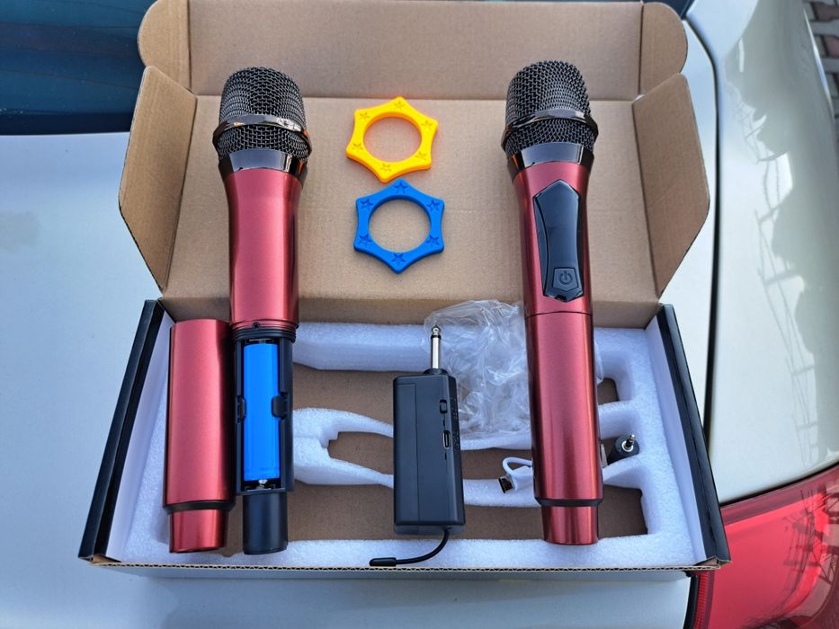 Microfoane wireless ,bluetooth,adaptor jack +baterii