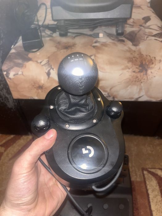 Vand Volan Logitech G920