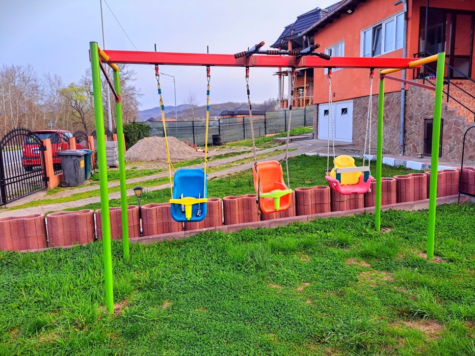 Casa de vanzare zona Mihaesti