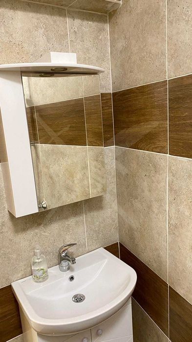 Продава се Магазин в Бургас, Център - 122 кв.м за 1357 €/кв.м - Снимка #4