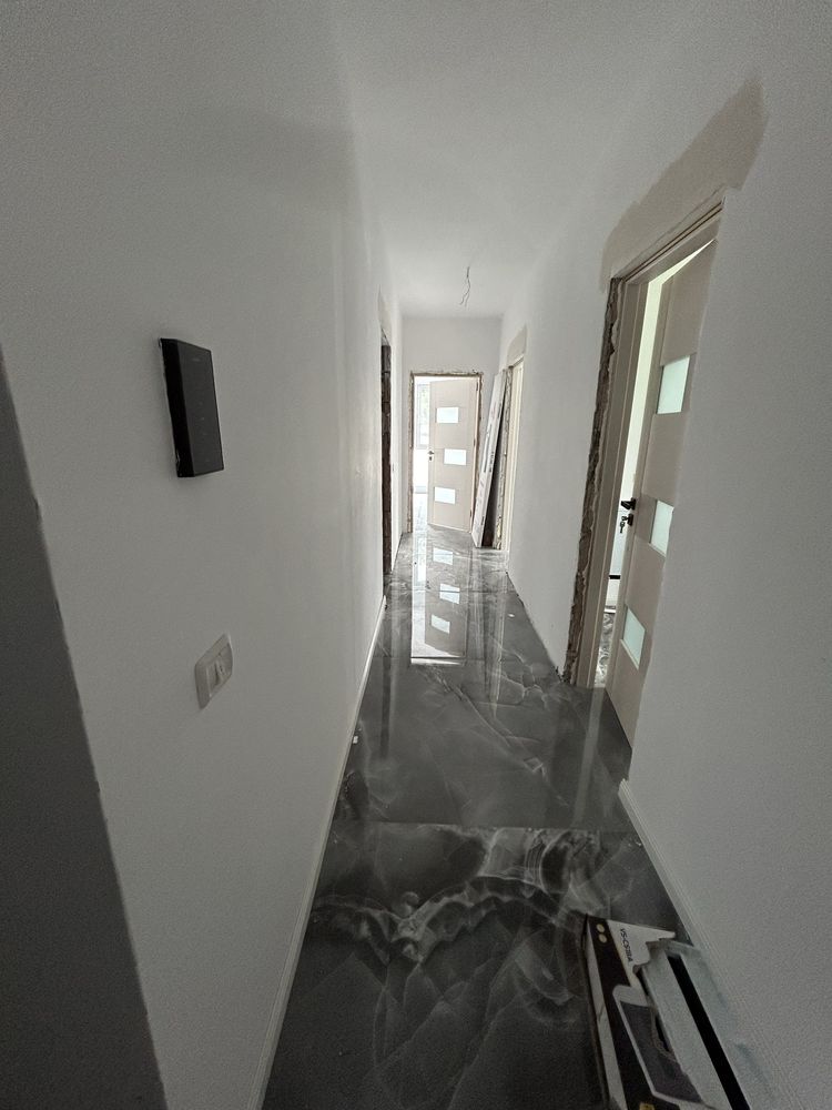 Apartament de vânzare.(Zona Vitan-Mihai Bravu)