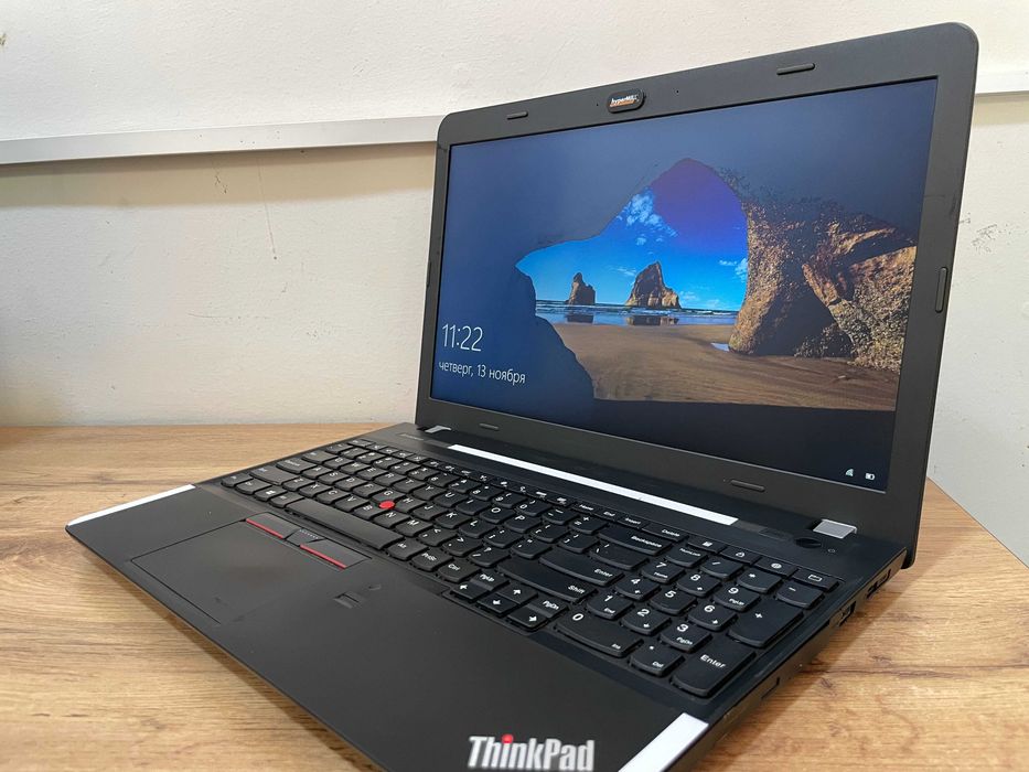 Noutbook sotiladi Lenevo Thinkpad 15,6"